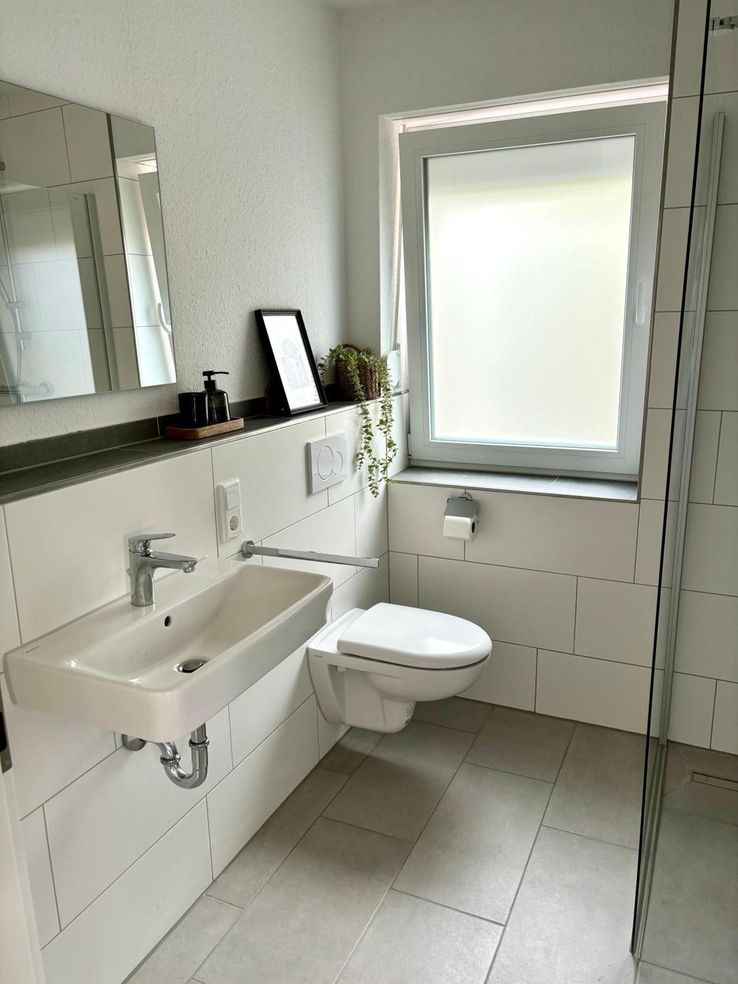 Home & Apart - Apartment Im Herzen Von Kreyenbrueck - Apartment 1 Oldenburg Eksteriør bilde